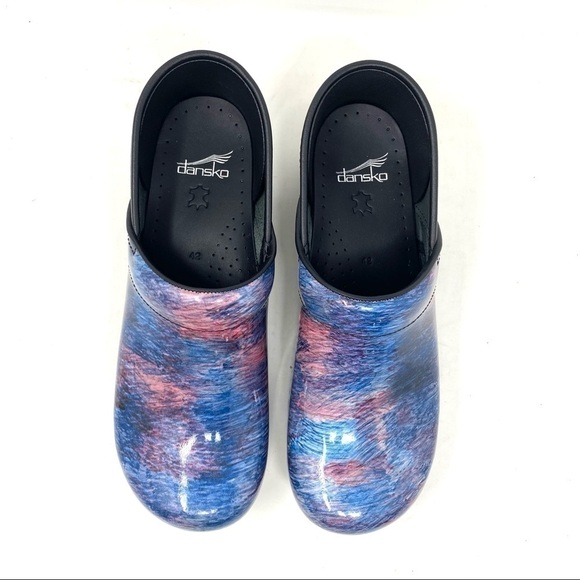 Dansko Professional leather clogs in Cotton Candy Patent - Picture 3 of 8